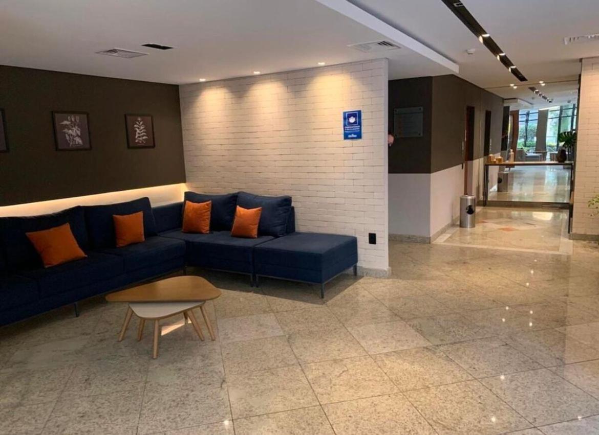 Flat No Hotel Cosmopolitan Com Estacionamento Gratis E Piscina Santos  Esterno foto